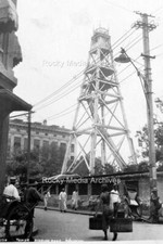 Apq-43 Tower, Kiukiang Road, Shanghai, China. Photo