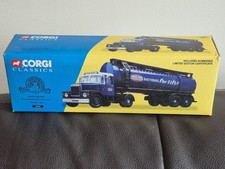 Corgi Classics 16303 - Ever Ready Scammell Highwayman Tanker Set . Mint