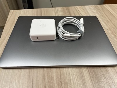 MacBook Pro A1708 (13-inch, 2016–2017) 8GB RAM, 256GB SSD, 2.3 i5