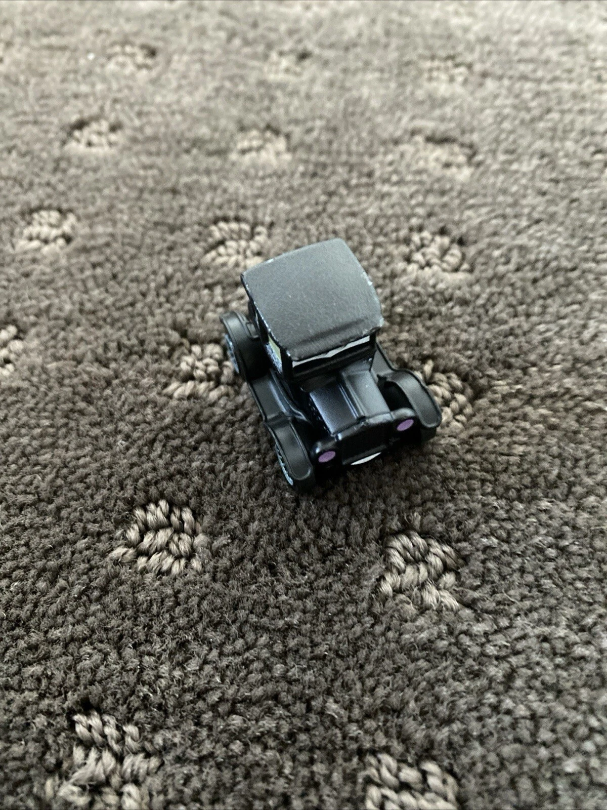 Picture 13 of 24