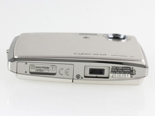 Kamera Digitalkamera Sony Cyber-shot DSC-T33 digital silber - Bild 4 von 4