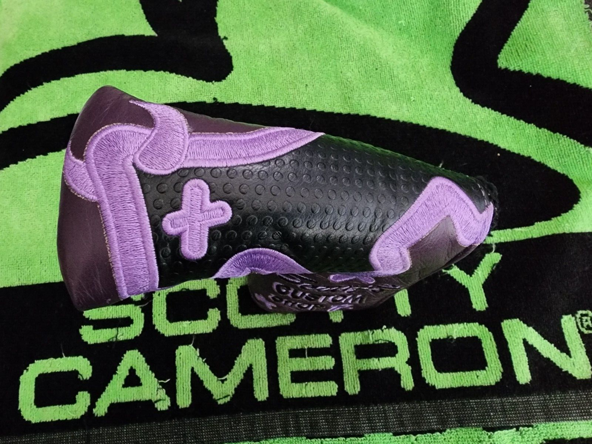 Scotty Cameron 2011 Custom Shop Junk Yard Dog Purple Leather
