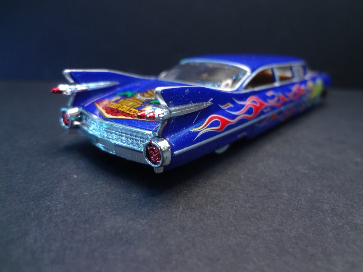 M2 Machines 1959 Cadillac Series 62 Stretch Limo blue in flames
