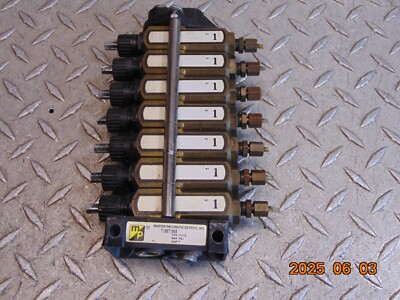 Master Pneumatic 71007104B Serv-Oil Injection Lubricator 7-Point