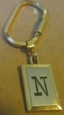 Letter N goldtone keyring key chain keychain 1.25"