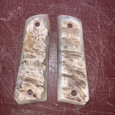 1911 Full size Pistol grips Genuine Rams Horn, Standard 1911 (T33)