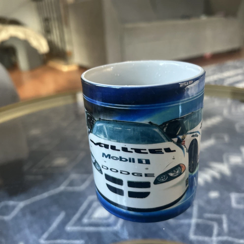 Taza de café Alltel Ryan Newman NASCAR Foto 2 de 3