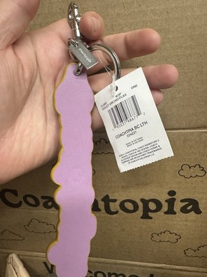 Coach Logo Bag Charm in Coachtopia Leather Violet Orchid/Flax
