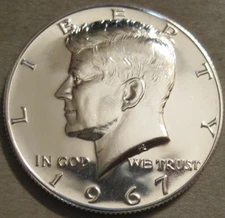 SELLING AS SHOWN - 1967 UNCIRCULATED SMS KENNEDY HALF DOLLAR * 40% SILVER * 441
