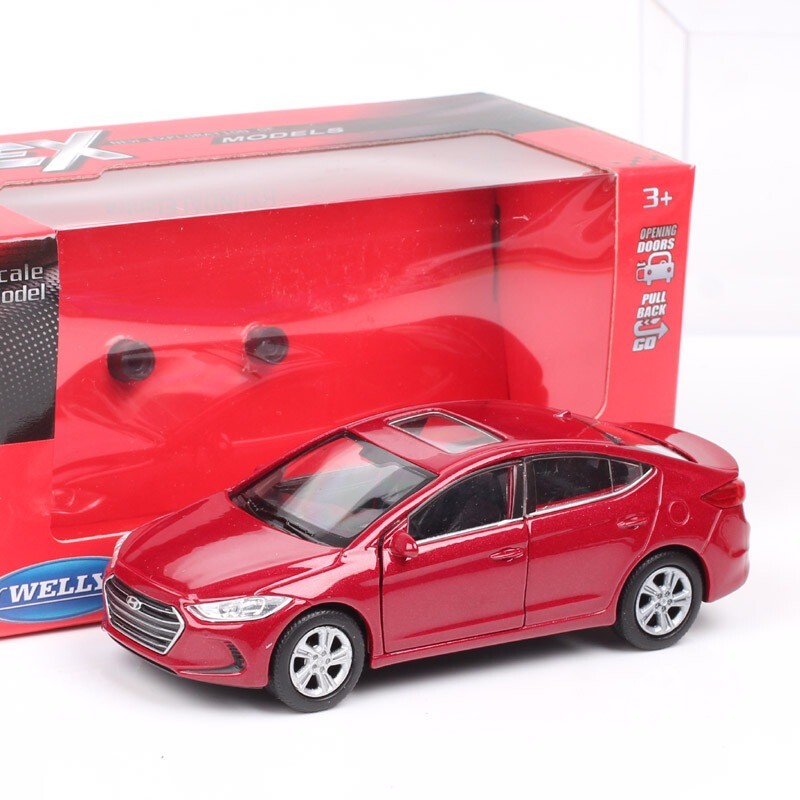 Welly 1/36 Scale Hyundai Elantra Die Cast Car Model Toy Pull Back