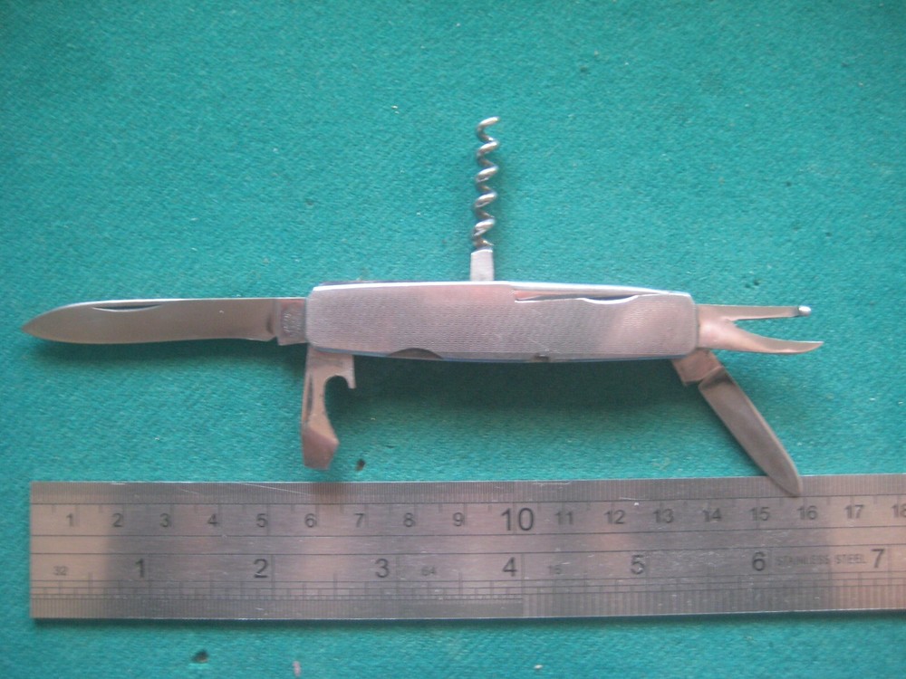 Slim Solingen Pocket Knife – Durable & Compact Folding Blade