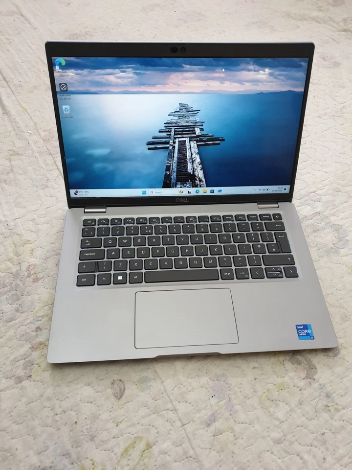 Dell Latitude 5420 · i7-1185G7 · 16GB · 238GB, photo 1 of 4