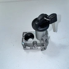 Ignition Lock Cylinder Switch & Housing For 98-00 Chevy GMC C/K 1500-3500 Yukon