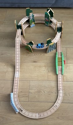 Thomas Holzeisenbahn RACING DOWN THE RAILS Holzeisenbahn Set