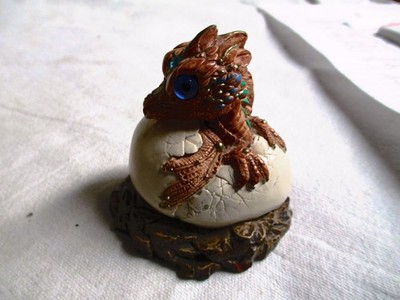 WINDSTONE EDITIONS BABY DRAGON EGG HATCHING  PENA VINTAGE 1984 N. HOLLYWOOD
