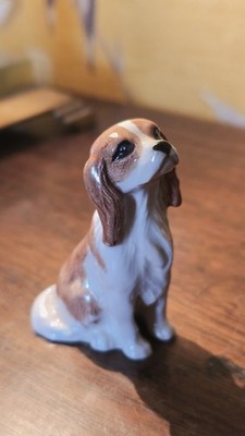 Beswick - King Charles Spaniel sitzender Hund Keramik Miniatur Figur Vintage 