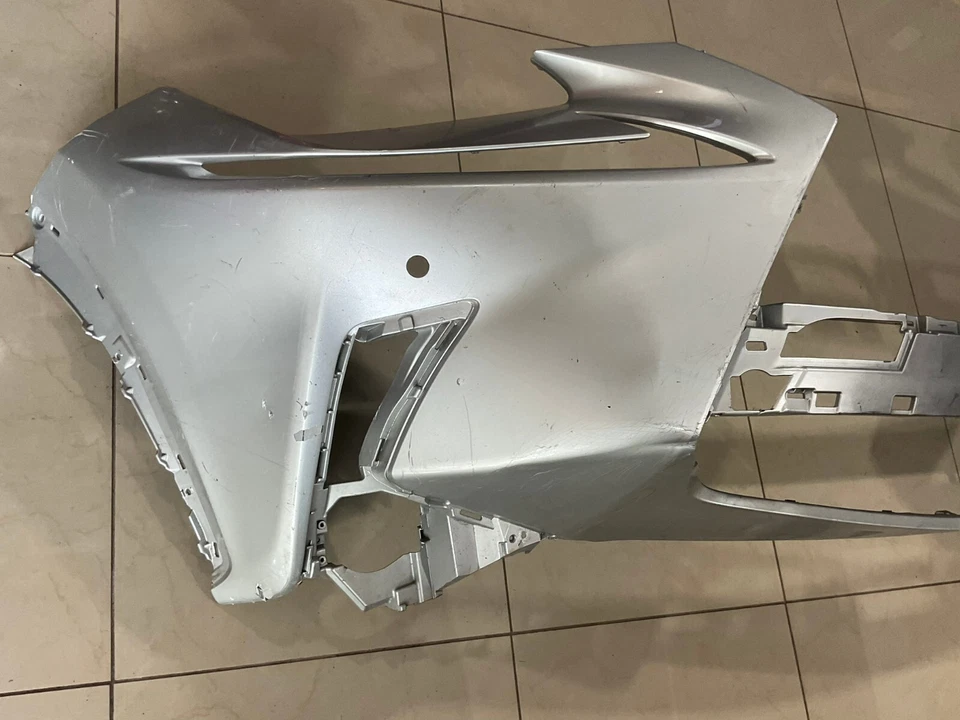 Cubierta de parachoques delantero blanca 2018-2021 Lexus NX300/300H 52119-78190 OEM Foto 3 de 4