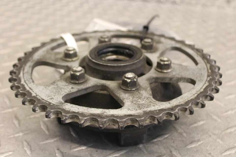 Kawasaki Ninja ZX7R ZX750P 2003 piñón trasero Foto 3 de 4