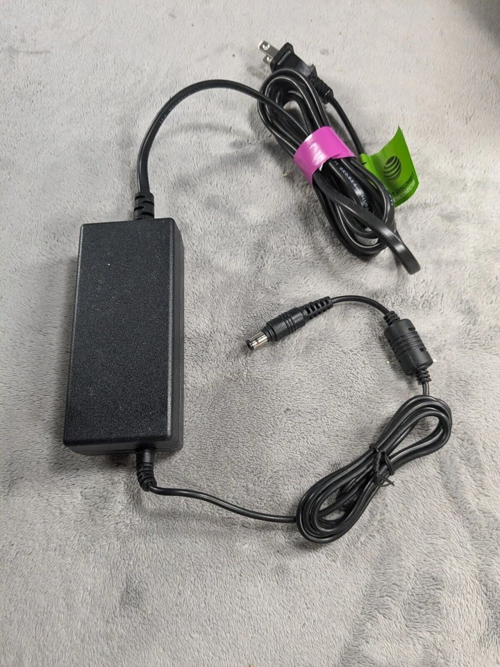 AT&T Arris BGW210 Broadband Gateway WiFi Modem Router with Power Supply Cord - Image 2 of 4