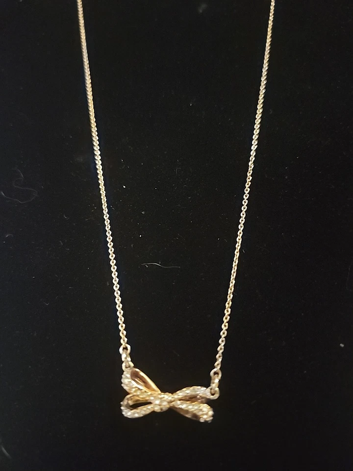 Collar Kate Spade Oro Rosa Pavimentado Arco Colgante Joyería 18 pulgadas Foto 2 de 4