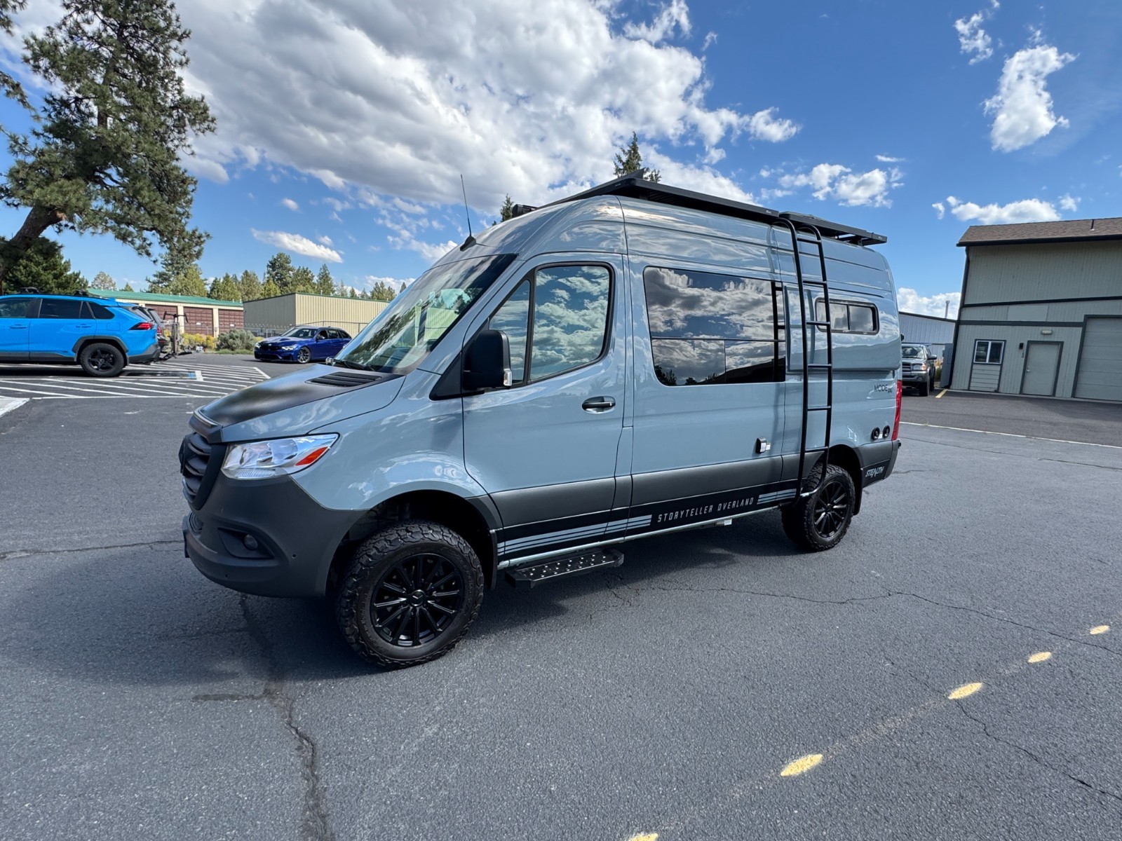 2021 Sprinter 4x4 Storyteller Stealth MODE