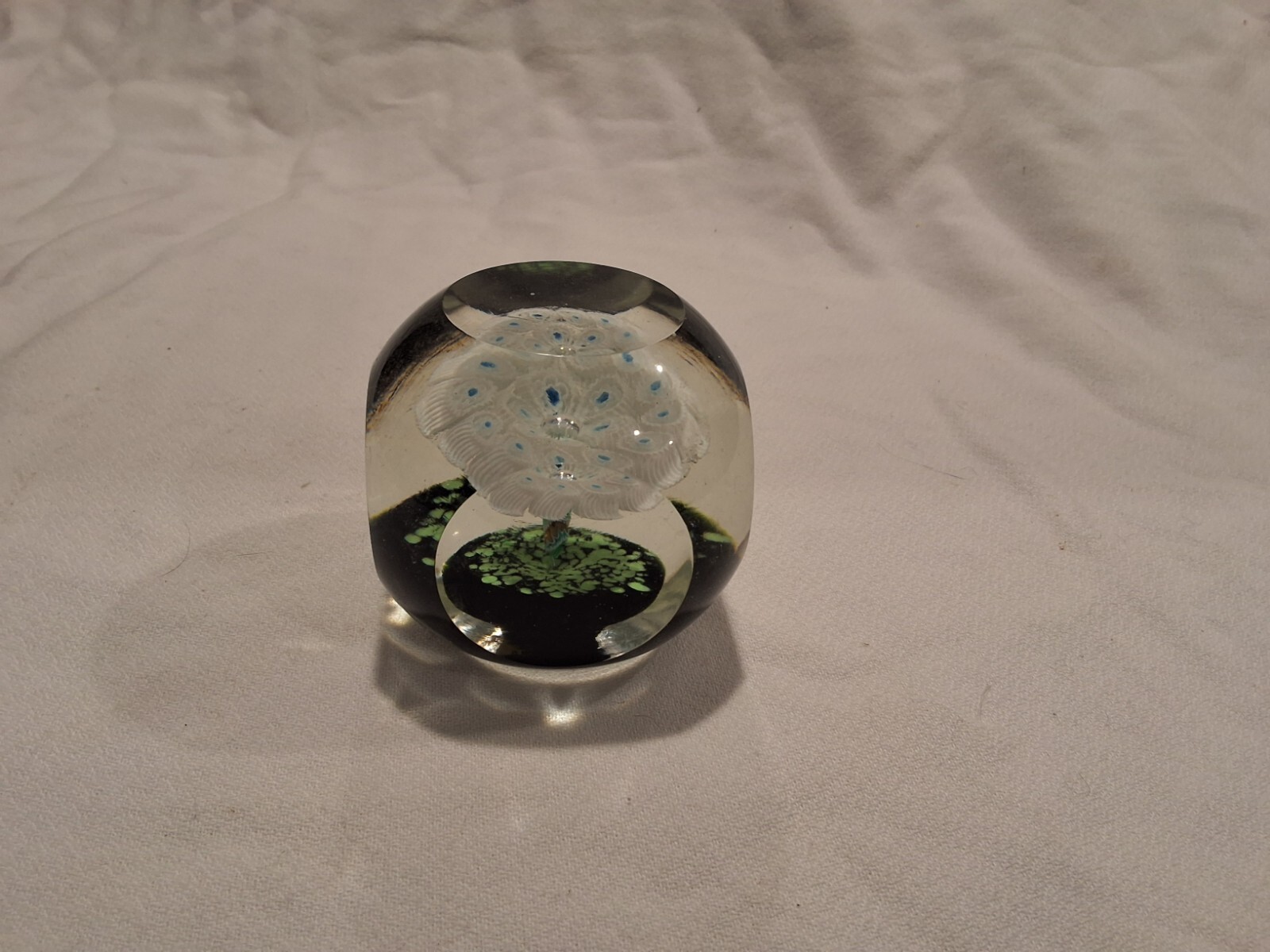 Picture 1 of 5