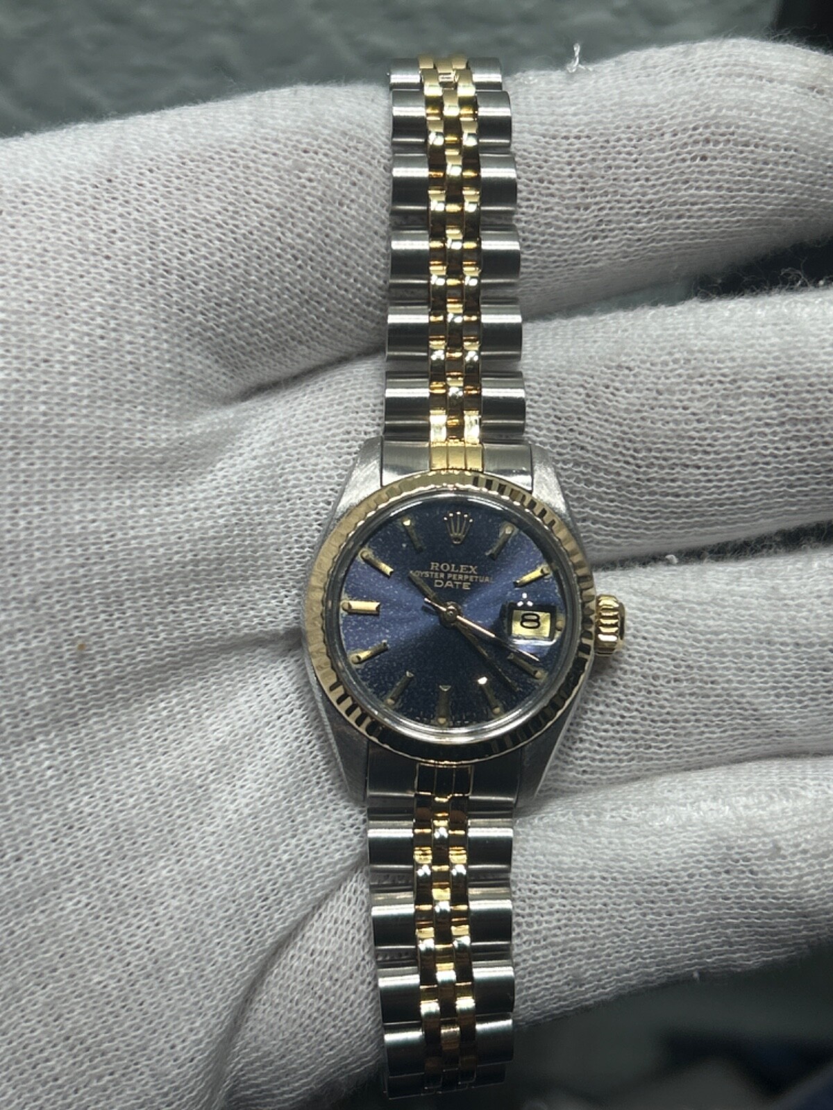 Rolex Oyster Perpetual Date 6917 Two-Tone Indigo Dial 26mm Ladies Watch Indigo