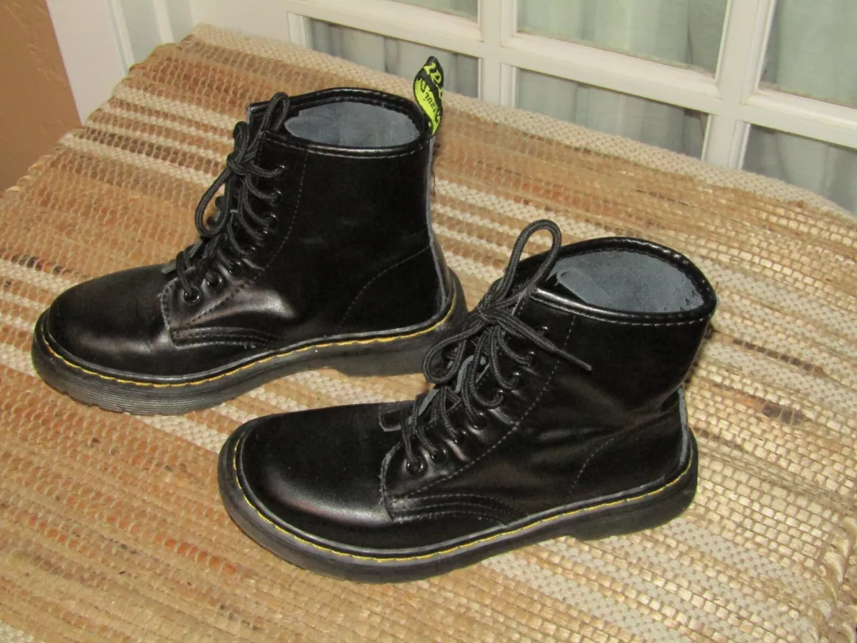 Dr martens cheap boots korea