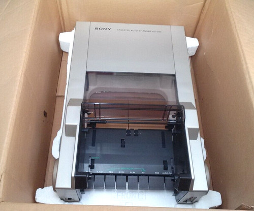 Vintage SONY Betamax AG-300 Cassette Auto Changer In Box Manual