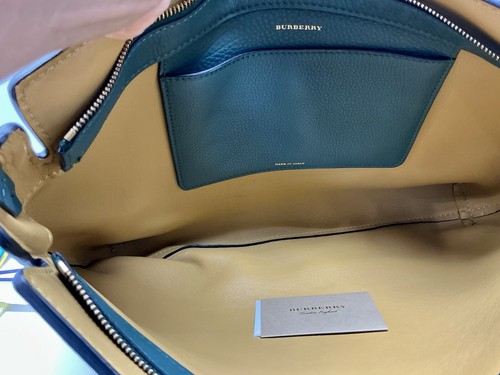 BURBERRY große Clutch schwarz grün genarbtes Leder Reißverschluss Damentasche Neu mit Etikett - Bild 11 von 20