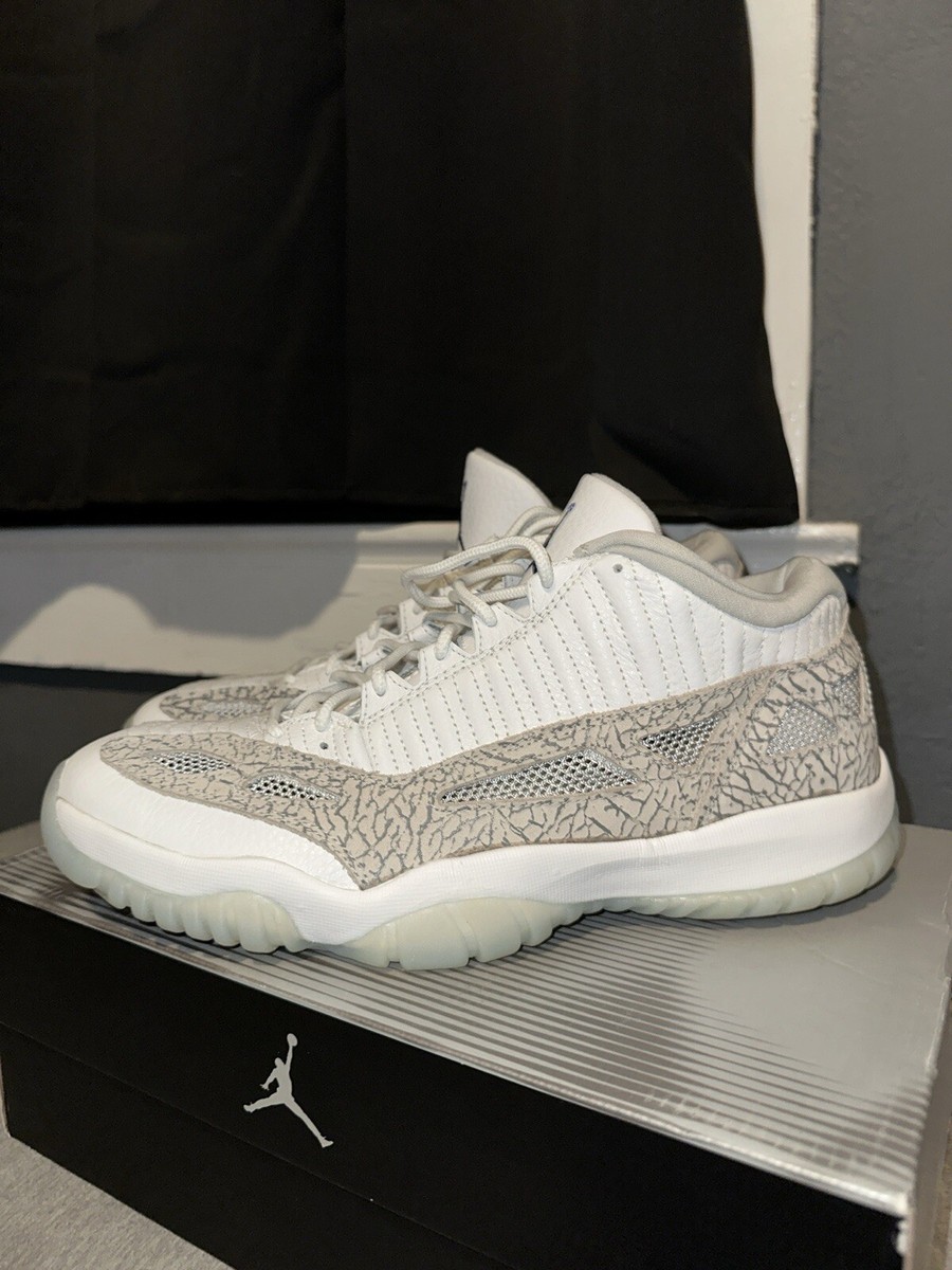 Size 11 - Air Jordan 11 Retro IE 2003 Low Cobalt With Card  display picture 1