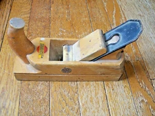 Vintage Howal of East Germany Smoothing Plane Wood Handle Block Plane