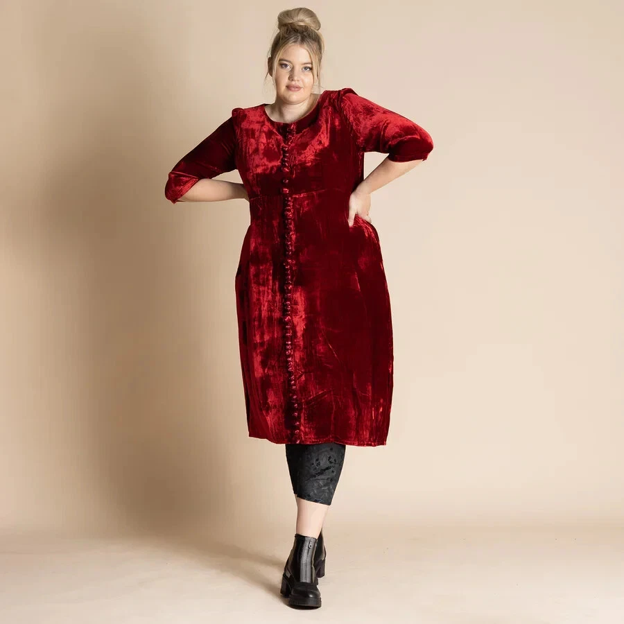 MEGAN SALMON - Velvet Roses Romance Dress - CRIMSON (RED) - Size 22 - image 2 of 4