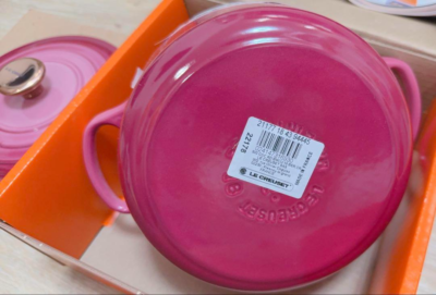 調理器具 LE CREUSET Cocotte Ronde Signature 18cm LE CREUSET Signature cocotte ronde 18cm 7in 2qt BERRY Copper Knob