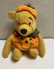 Disney Store Winnie The Pooh Mini Bean Bag Pumpkin Costume Halloween Plush 8"