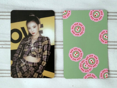 ITZY - CRAZY IN LOVE - 1st Album (Special Ver.) - Official PCs
