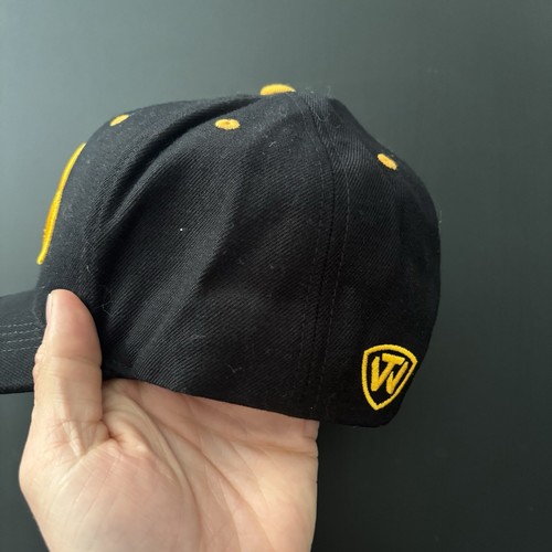 Top Of The World Iowa Hawkeyes SnapBack Hat Black Big Embroidered Logos OSFM ToW - Picture 6 of 8