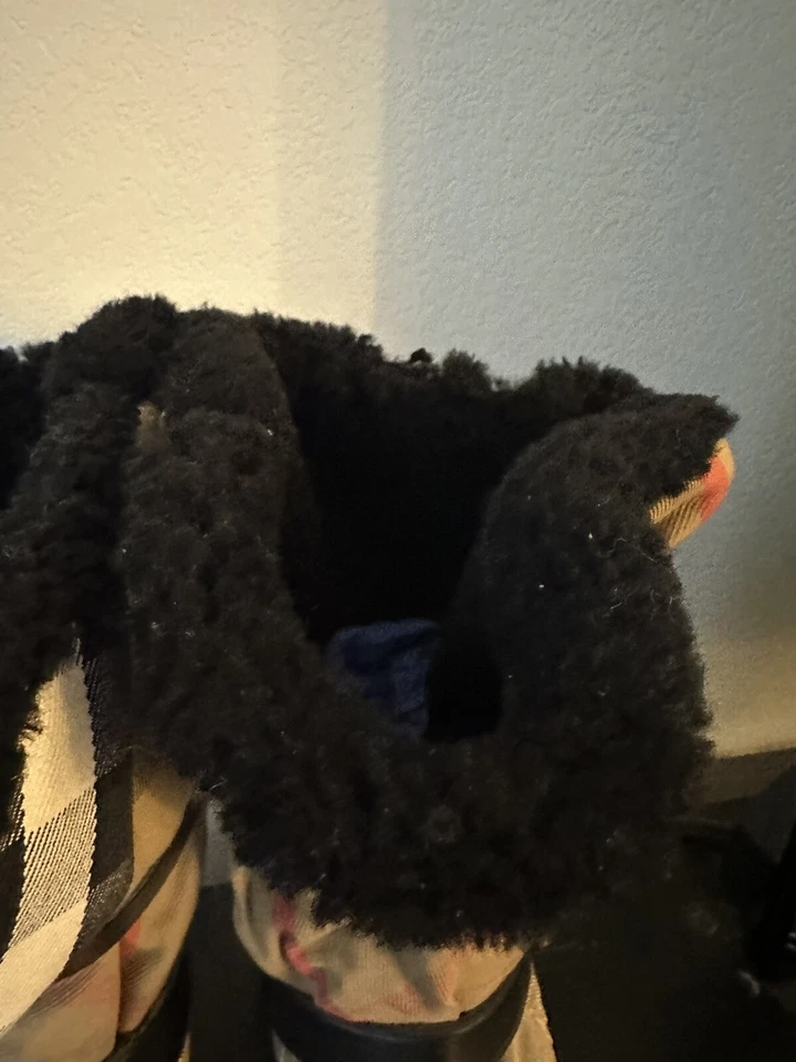 BURBERRY House Check Snow Boot 39 US 9 ❤️GORGEOUS EUC - Image 2 of 4