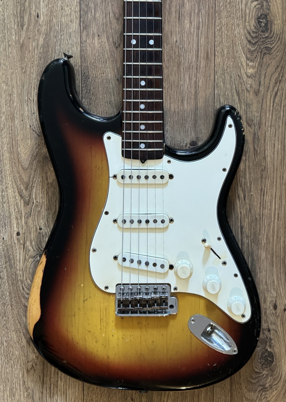 1969 Fender Stratocaster - Sunburst