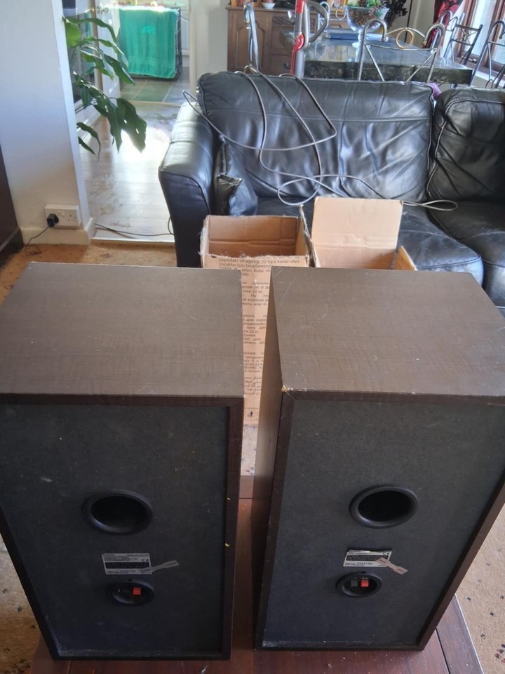 2 façades enceintes SONY SS-S9 - 2 jeux Médium+Boomer+tweeter 60 watts