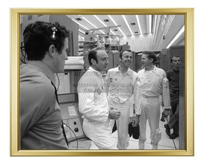 APOLLO 14 ASTRONAUTS SHEPARD MITCHELL ROOSA 1971 8X10 GOLD FRAMED PHOTO