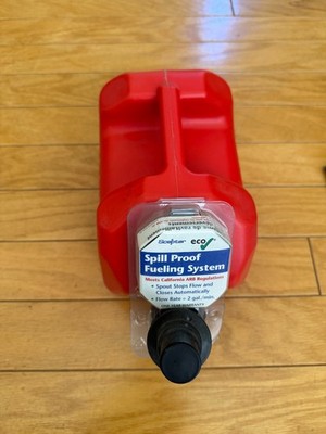 Scepter  Fuel Container with Spill Proof Smart Control Spout 1 gallon