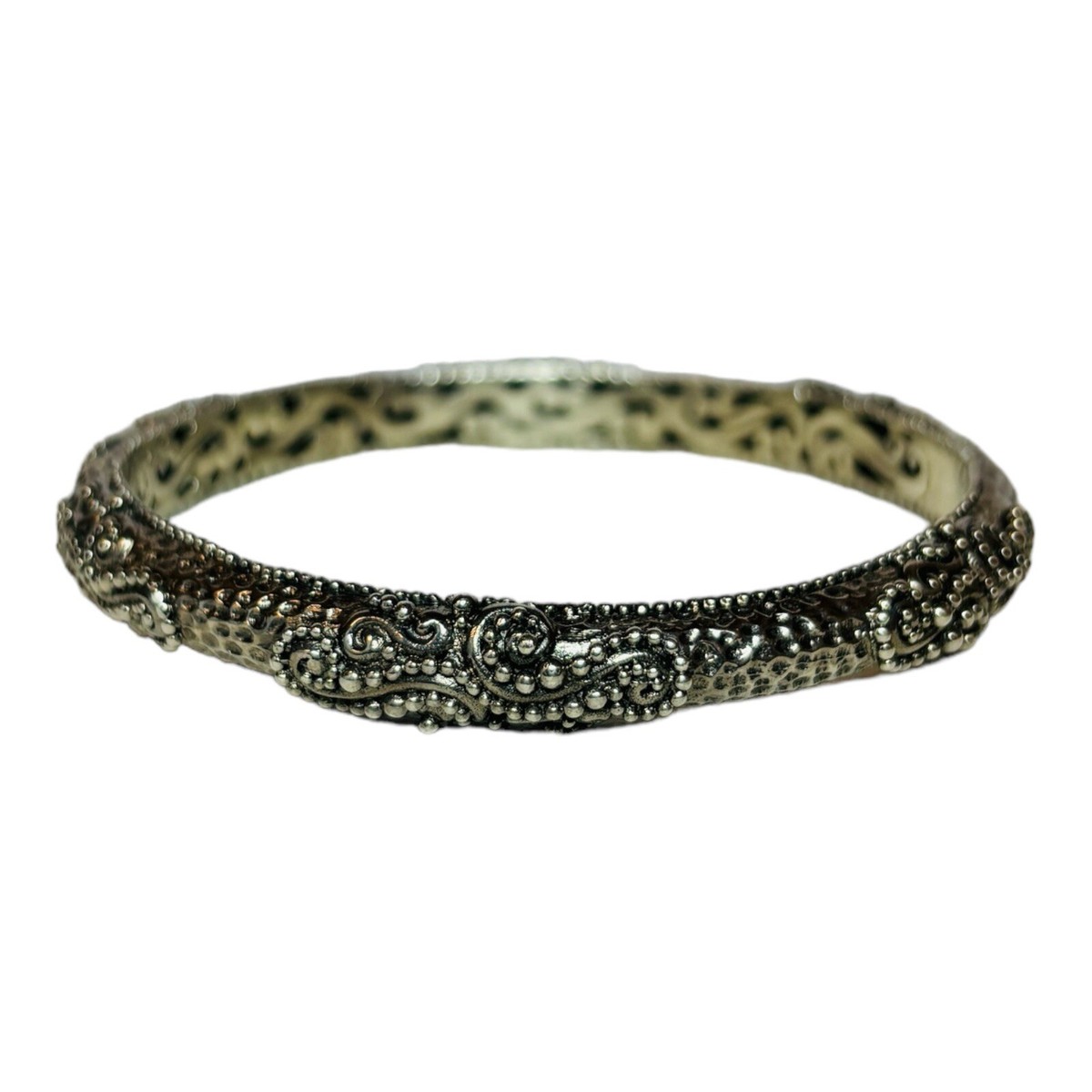 Sarda Sterling 925 Silver Hammered Bead Accent Bangle  display picture 2