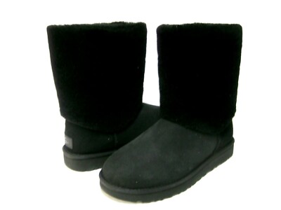 Ugg Women's Classic Short II Sherpa Cuff Sheepskin in Black, Size 6