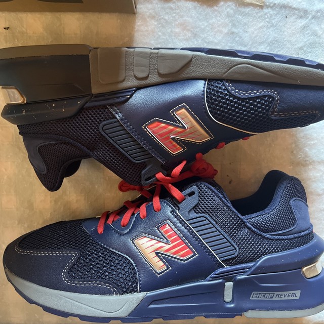 Size 10 - New Balance 997S Black 