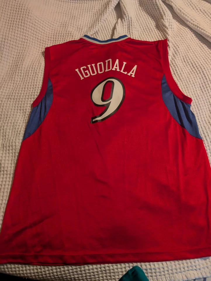 Camiseta Philadelphia 76ers Auténtica NBA Andre Iguodala XXL Adidas Jersey Foto 2 de 4