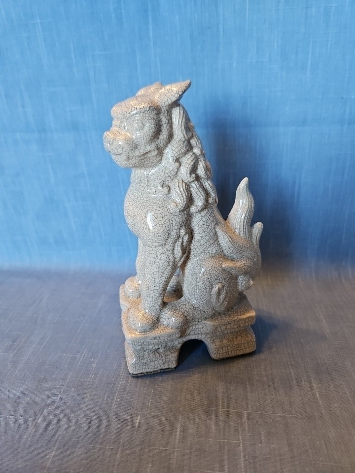 Picture 1 of 8