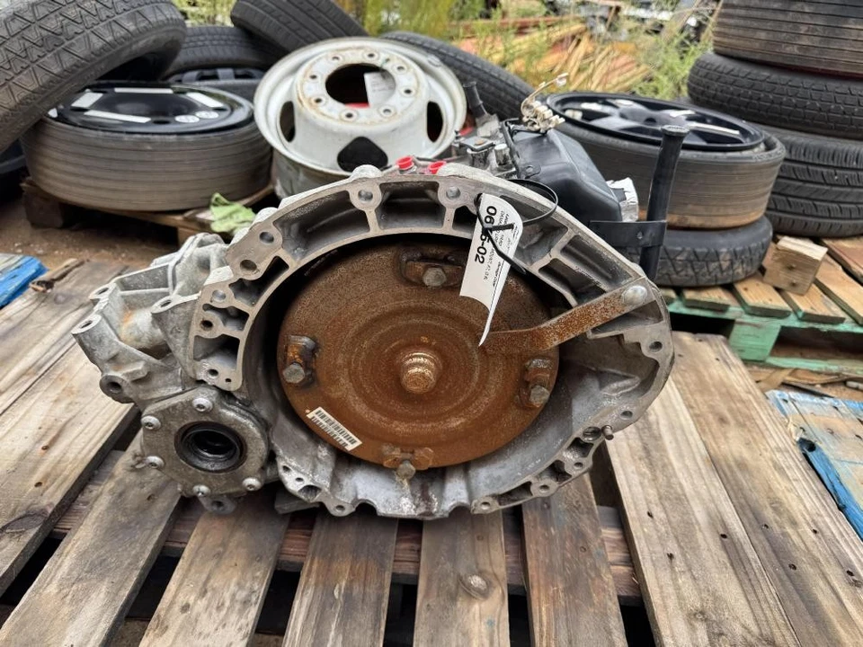 RAM PROMASTER 1500 2014-2019 3,6 L tracción delantera transmisión automática *dañada* *leer* Foto 2 de 4