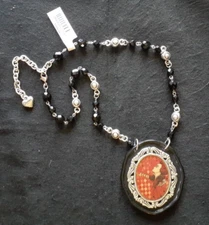 Disney Parks Karen Cantor Queen of Hearts Alice in Wonderland Necklace~BRAND NEW