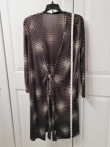 The Limited Dress Women's Size: XS Ladies CUTE Wrap Dress - Picture 5 of 13